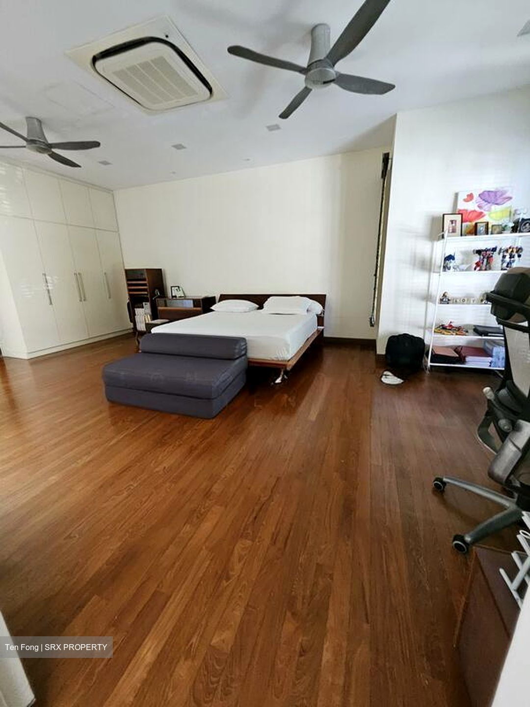 Frankel Estate (D15), Semi-Detached #495572161